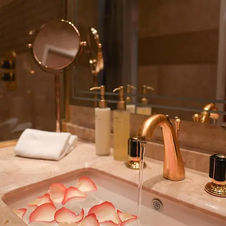 J'adore & (adults Only) Hotel Paris