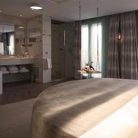 J'adore & (adults Only) Hotel