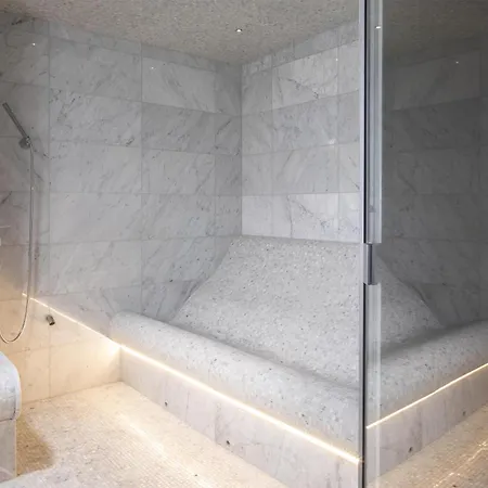 J'adore & (adults Only) Hotel 5*