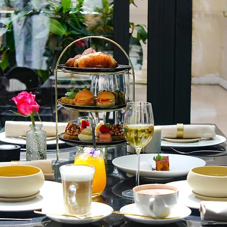 J'adore & (adults Only) 5* París