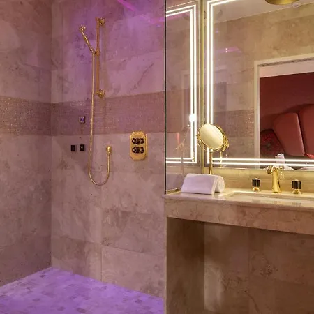 Hotel J'adore Hotel&spa Parijs
