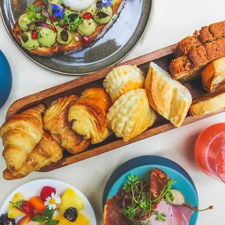 J'adore & (adults Only) Париж