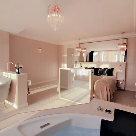 Hotel J'adore & (adults Only)