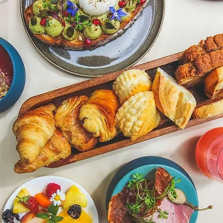 Отель J'adore & (adults Only) 5*