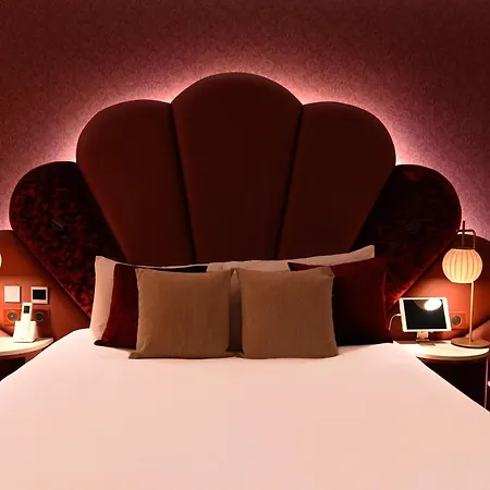 J'adore & (adults Only) 5*
