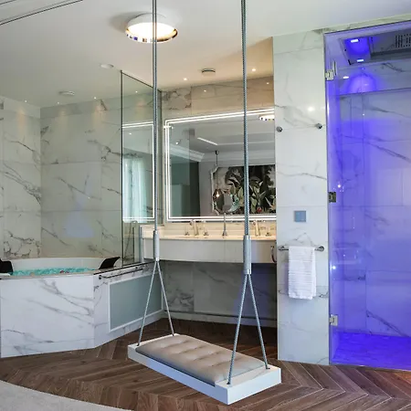Hotel J'adore & (adults Only)