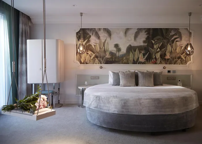 J'adore & (adults Only) Parigi