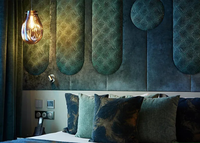 J'adore & (adults Only)