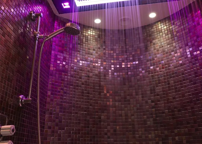 J'adore & (adults Only) Parigi